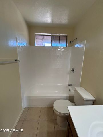 1433 E PARK Avenue, Chandler, AZ 85225