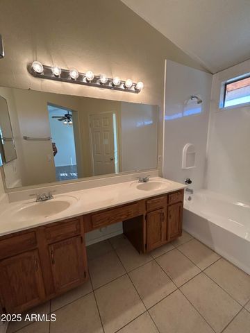 1433 E PARK Avenue, Chandler, AZ 85225