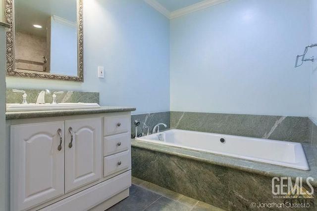 2605 Tangerine Street, Bakersfield, CA 93306