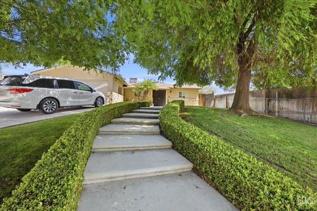 2605 Tangerine Street, Bakersfield, CA 93306