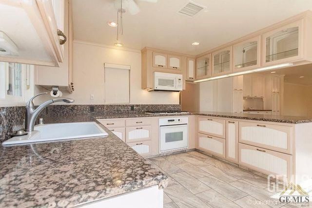 2605 Tangerine Street, Bakersfield, CA 93306