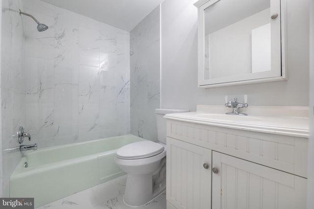 11903 ESCALANTE CT, Reston, VA 20191