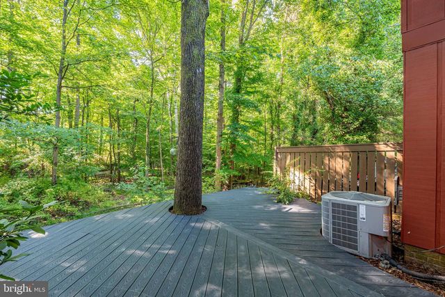 11903 ESCALANTE CT, Reston, VA 20191