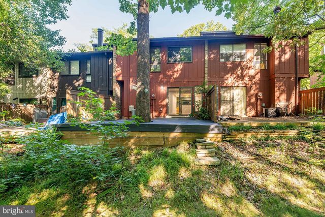 11903 ESCALANTE CT, Reston, VA 20191