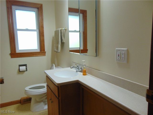 4571 River Road, Perry, OH 44081