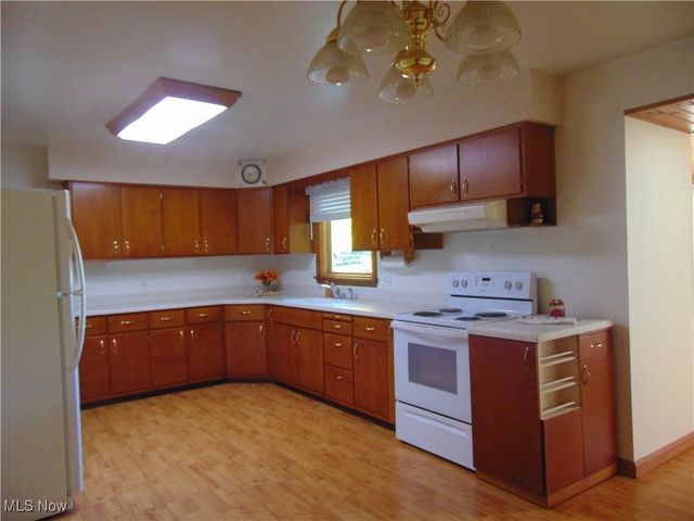 4571 River Road, Perry, OH 44081