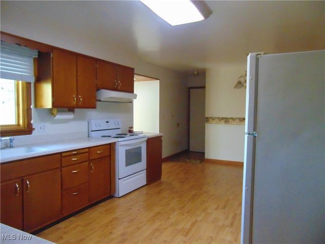 4571 River Road, Perry, OH 44081