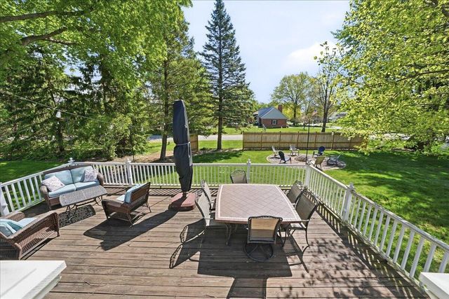 4000 Lancaster Drive, Valparaiso, IN 46383