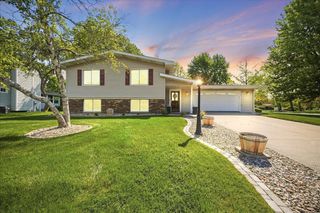 4000 Lancaster Drive, Valparaiso, IN 46383