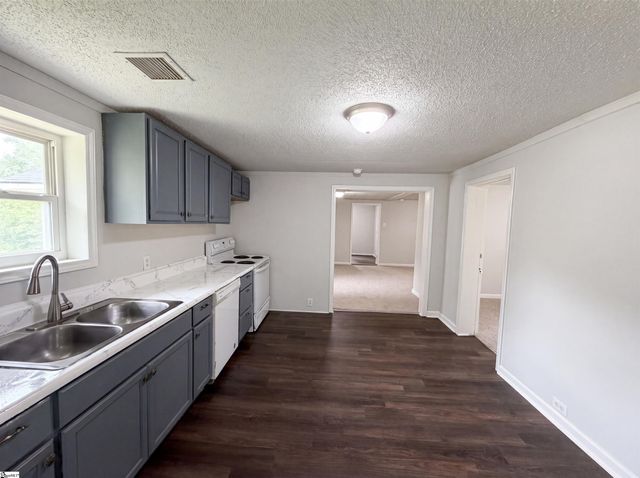 237 Geddis Road, Inman, SC 29349