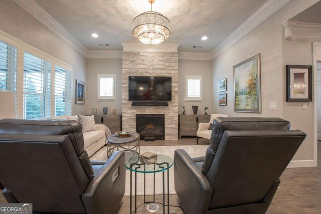 3753 Cresswind Parkway SW, Gainesville, GA 30504