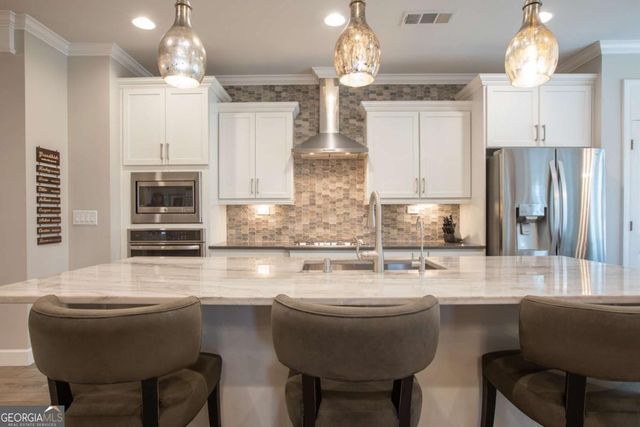 3753 Cresswind Parkway SW, Gainesville, GA 30504