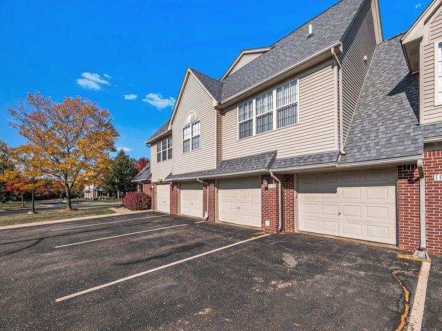 1112 Addington Lane, Pittsfield Charter Twp, MI 48108