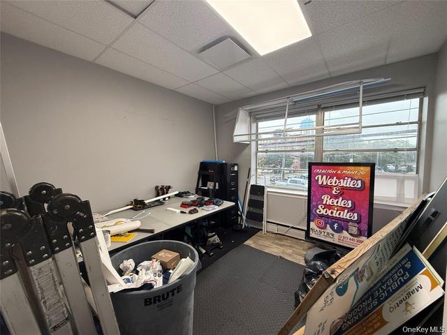 185 Willis Avenue 1, Mineola, NY 11501