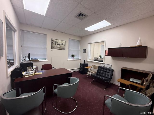 185 Willis Avenue 1, Mineola, NY 11501