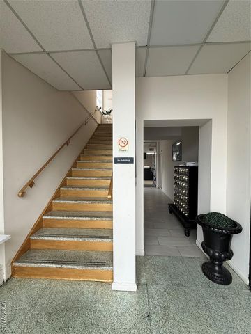 185 Willis Avenue 1, Mineola, NY 11501