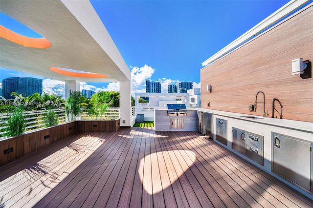 455 NE 39th St 202, Miami, FL 33137