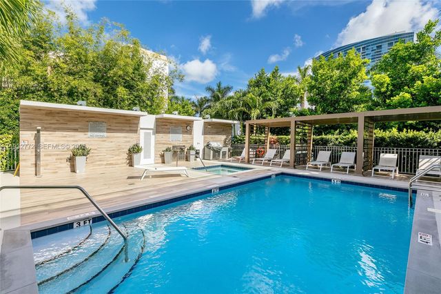 455 NE 39th St 202, Miami, FL 33137