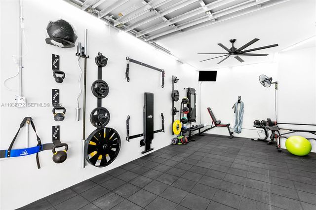 455 NE 39th St 202, Miami, FL 33137