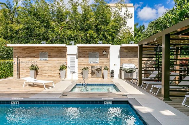 455 NE 39th St 202, Miami, FL 33137