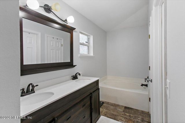 3516 WENTWORTH Circle W, Jacksonville, FL 32277