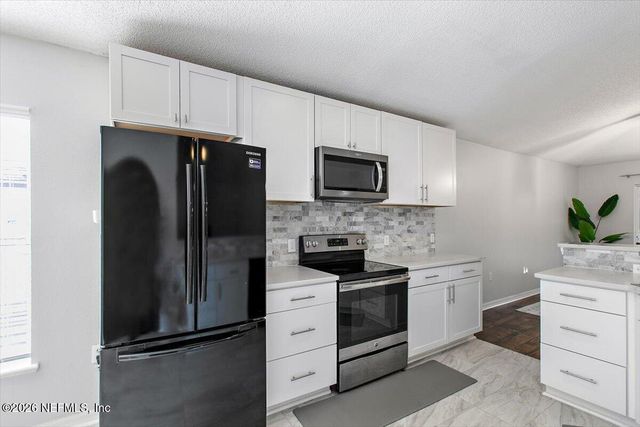 3516 WENTWORTH Circle W, Jacksonville, FL 32277