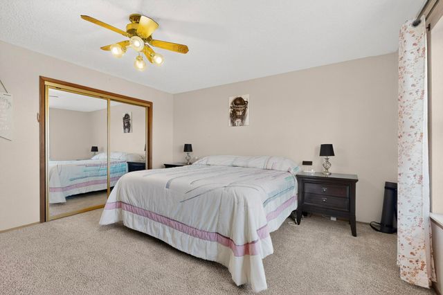 204 Wyoming Autumn Road NE, Rio Rancho, NM 87124