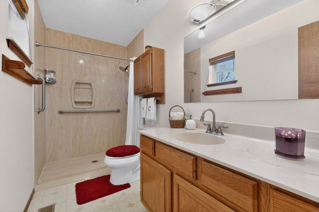 204 Wyoming Autumn Road NE, Rio Rancho, NM 87124