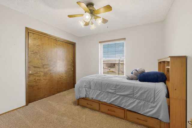 204 Wyoming Autumn Road NE, Rio Rancho, NM 87124