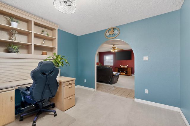 204 Wyoming Autumn Road NE, Rio Rancho, NM 87124