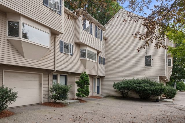 27 Ashland Street 27, Watertown, MA 02472