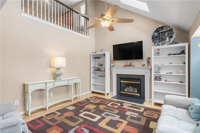 1125 Birch Hill Drive, Kernersville, NC 27284