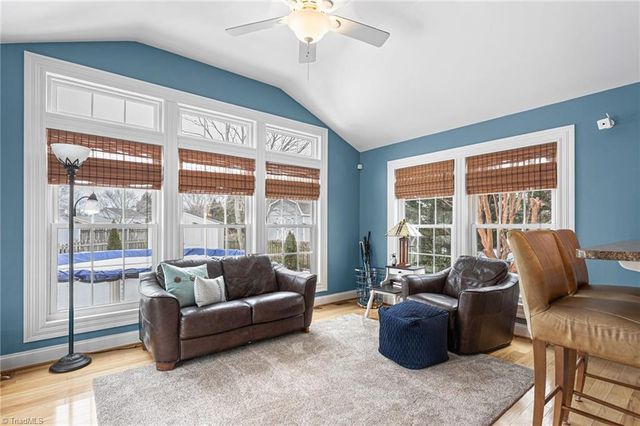 1125 Birch Hill Drive, Kernersville, NC 27284