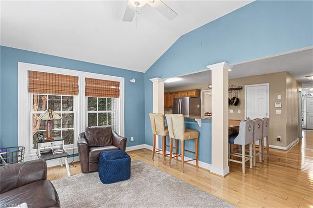 1125 Birch Hill Drive, Kernersville, NC 27284