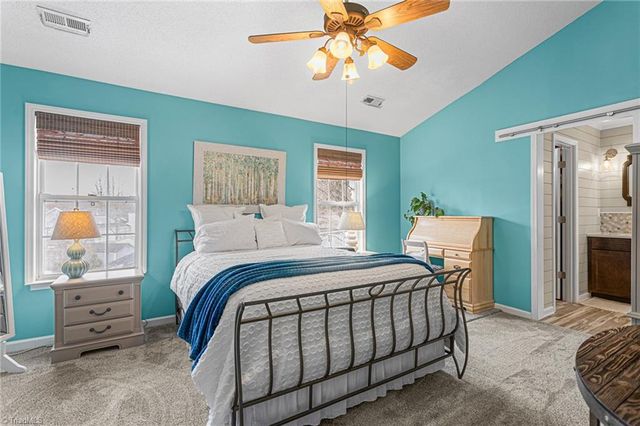 1125 Birch Hill Drive, Kernersville, NC 27284