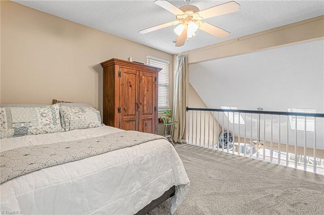 1125 Birch Hill Drive, Kernersville, NC 27284