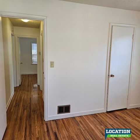 4317 D Street, Lincoln, NE 68510