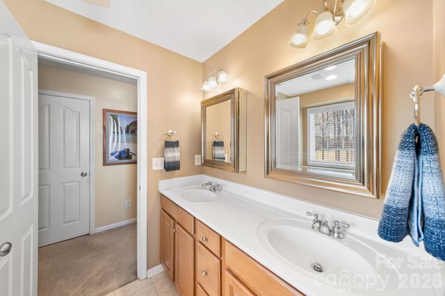 6802 Olde Sycamore Drive, Mint Hill, NC 28227