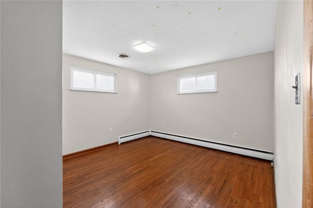 422 Buckeye St, Hempfield Twp, PA 15601