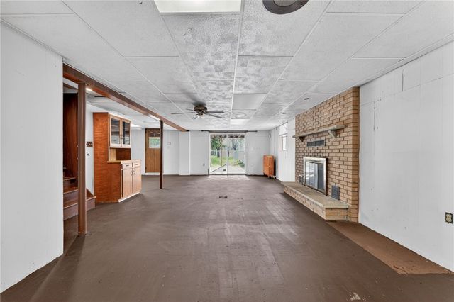 422 Buckeye St, Hempfield Twp, PA 15601