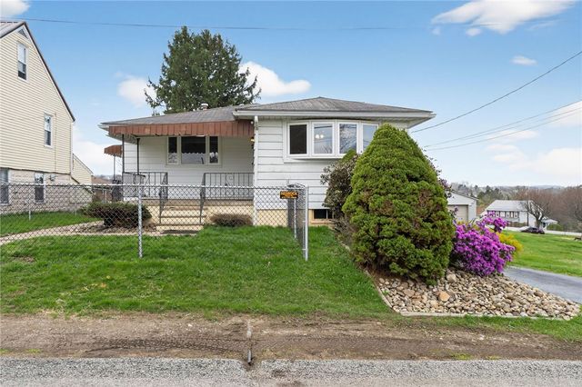 422 Buckeye St, Hempfield Twp, PA 15601