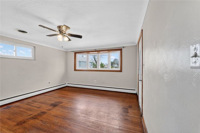 422 Buckeye St, Hempfield Twp, PA 15601
