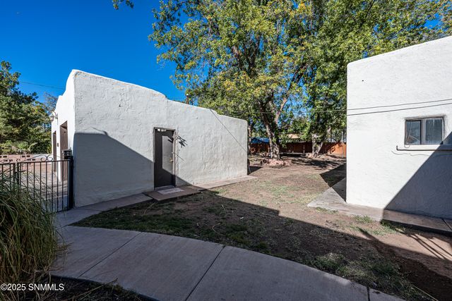 904 3rd Street, Tularosa, NM 88352