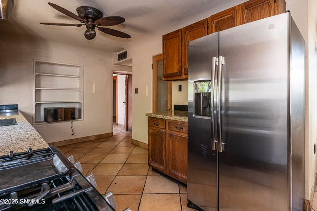 904 3rd Street, Tularosa, NM 88352