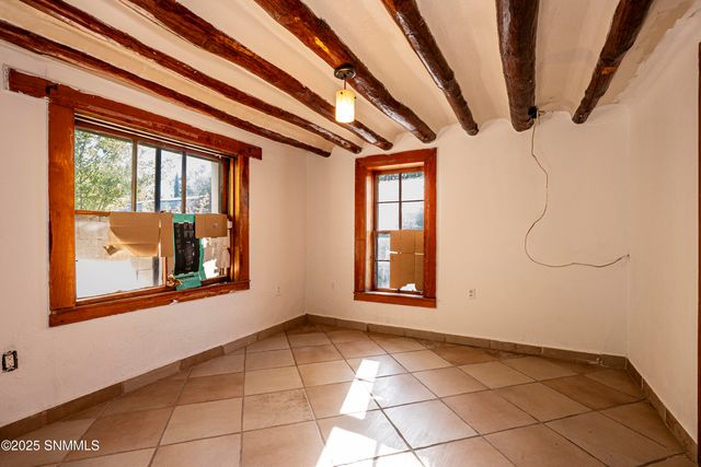 904 3rd Street, Tularosa, NM 88352