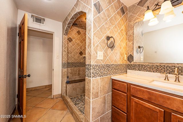 904 3rd Street, Tularosa, NM 88352