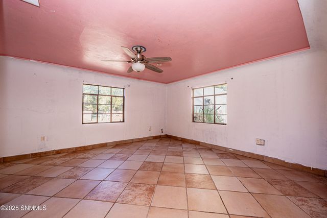 904 3rd Street, Tularosa, NM 88352