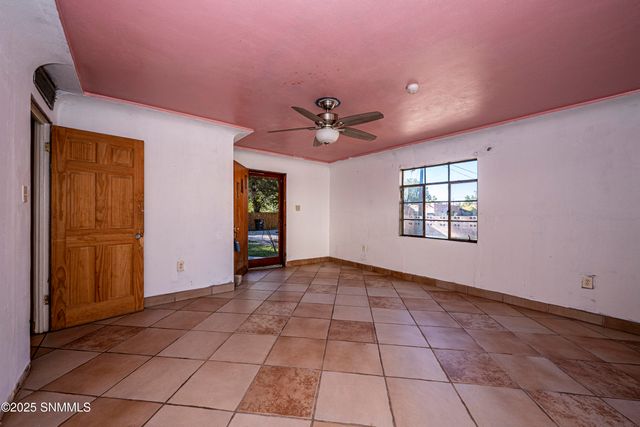 904 3rd Street, Tularosa, NM 88352