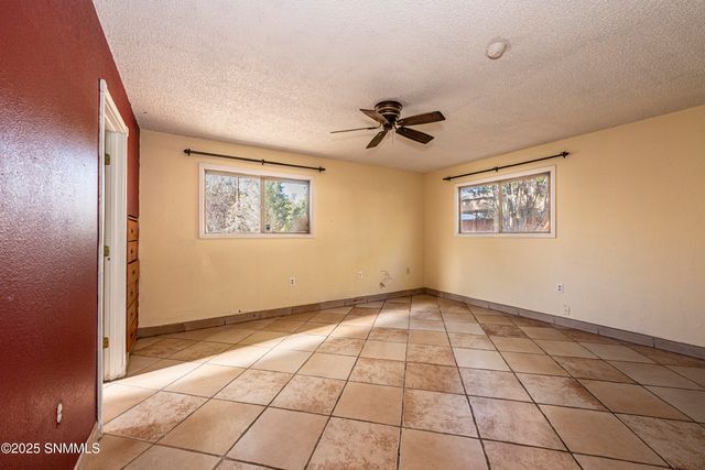 904 3rd Street, Tularosa, NM 88352