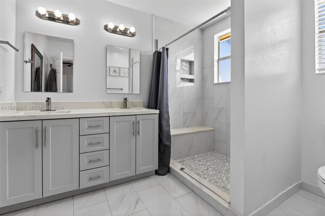 1245 NW 125th Ter, Sunrise, FL 33323